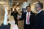 Xinhua Silk Road: Chinese county stages white porcelain exhibition in Geneva
